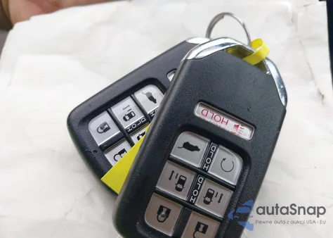 2020 Honda Odyssey Ex-L/Ex-L W/Navi Res from USA, damaged, VIN 5FNRL6H70LB029460